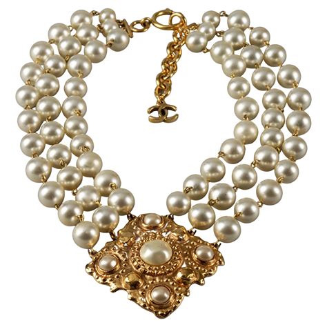 C P Nh T V I H N V Chanel Multi Strand Pearl Necklace Cdgdbentre