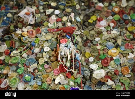 Seattle Bubble Gum Wall At Pike Place Market Stock Photo Alamy