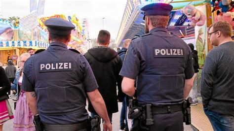 16 Jähriger zückt auf der Dult ein Messer