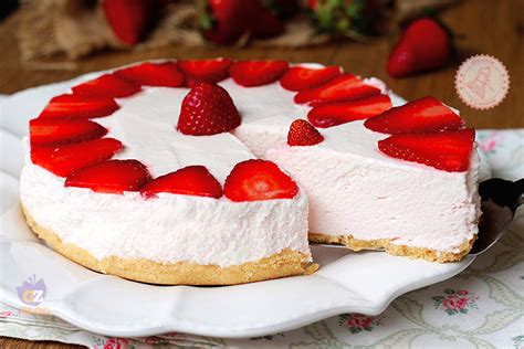 CHEESECAKE ALLE FRAGOLE SENZA COTTURA Senza Mascarpone