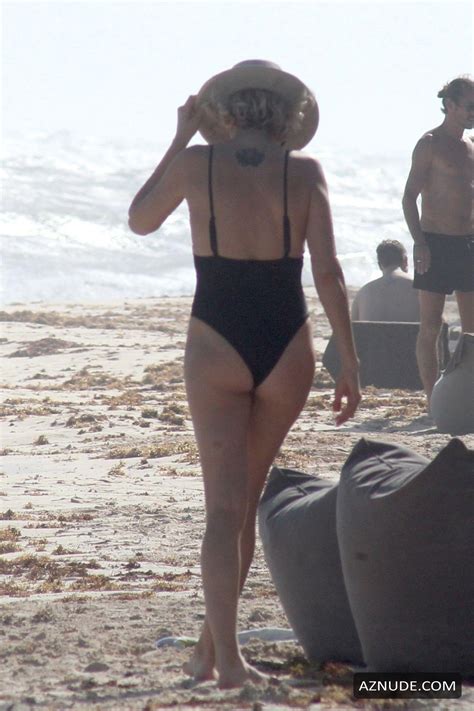 Malin Akerman Sexy At The Beach In Tulum With New Husband Jack Donnelly