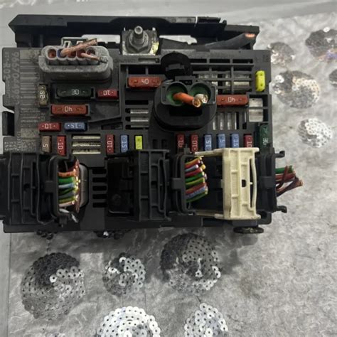 Bsm R Peugeot Citroen Fuse Box Under Bonnet Module