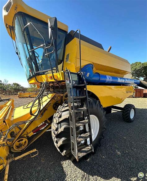 Colheitadeira New Holland Tc Usada Venda Tratores E Colheitadeiras