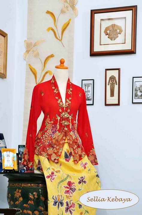 20 Kebaya Peranakan Ideas Kebaya Batik Kebaya Batik