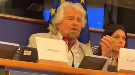 Beppe Grillo Risponde A Conte Stai Demolendo La Democrazia Dentro M S