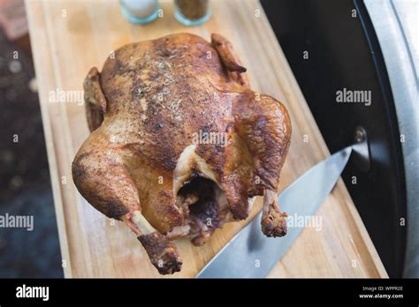 Golden Crispy Whole Roast Chicken Stock Photo Alamy