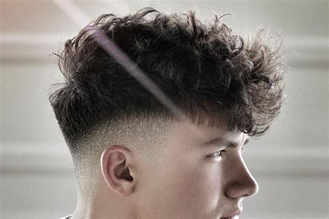 20 Cool Textured Fringe Male Haircut Styles Trendy Natural Looks Yen