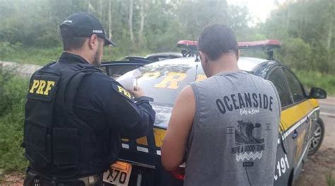 Embriagado Condutor Aborda Policiais E Entrega Chave Do Carro Rio