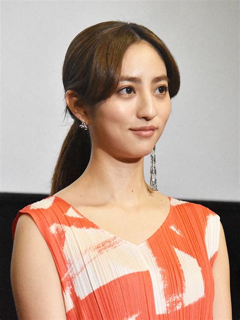 堀田茜「私、いじめられっ子」 共演者とスタッフからも…撮影現場での過去明かす― スポニチ Sponichi Annex 芸能