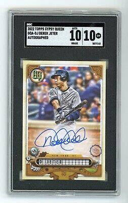 Derek Jeter Topps Gypsy Queen Gq Auto Sgc On Card The