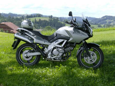 2004 Suzuki V Strom 650 Moto ZombDrive