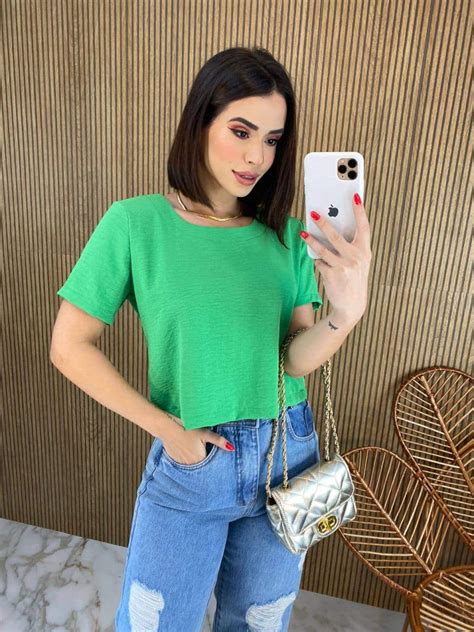 Cropped Feminino Manga Curta Verde Fernanda Ramos Store