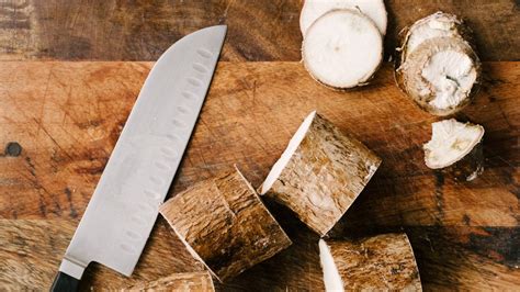 Cassava Benefits And Dangers Cassava Food Nutrient