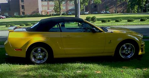 Screaming Yellow 2006 Ford Mustang Gt Convertible Photo Detail