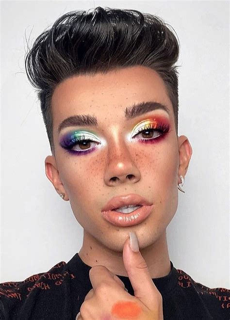 James Charles Make Up Eyeshadowart Makeup Looks Pretty Makeup