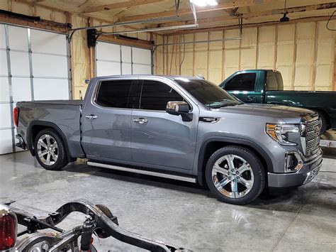 Lowering the 2019-2023 Silverado / Sierra with TWA Motorsports | Bonus ...