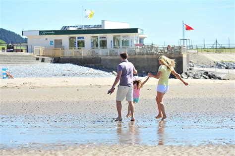 Avis Et Photos De La Piscine De L Parkdean Resorts Pendine Sands Holiday Park Tripadvisor