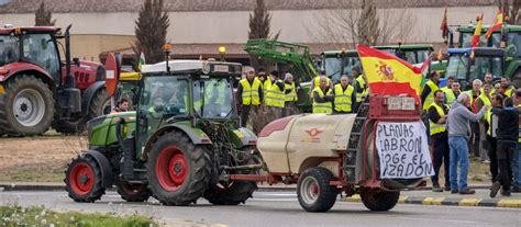 Los Agricultores Llaman A Cercar La Gala De Los Premios Goya