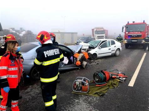 Trei autoturisme au fost implicate într un accident rutier în Agigea