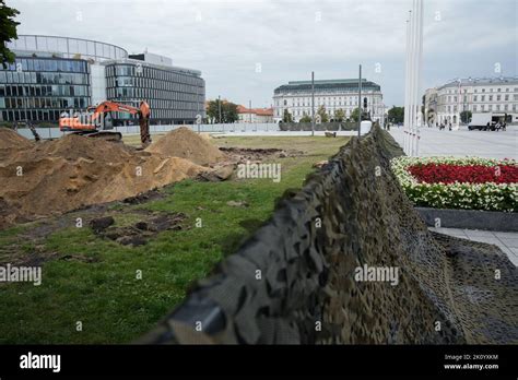 Les Vestiges Du Palais Saxon D Truits Par Les Nazis En Sont