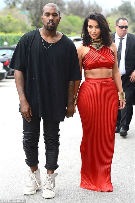 Kim Kardashian Hands Out Pairs Of Kanye Wests Yeezy 3 Sneakers To