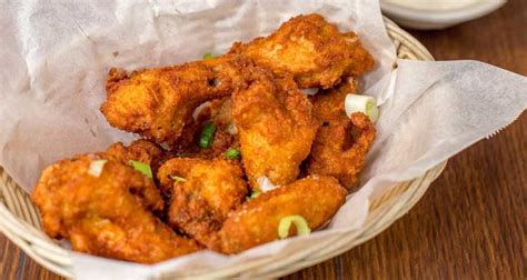 12 Best Wingstop Flavors (2022) Ranked by Popular Vote - Just4Foodies