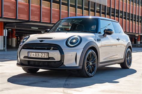 MINI HATCH COOPER BLACKSTREET MT Impuesto Vehicular SIMIT 2024