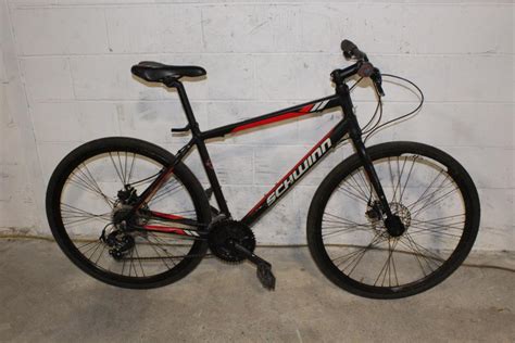 Schwinn Circuit Hybrid Bike | Property Room