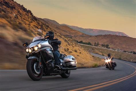 2018 Yamaha Star Eluder Bagger Revealed