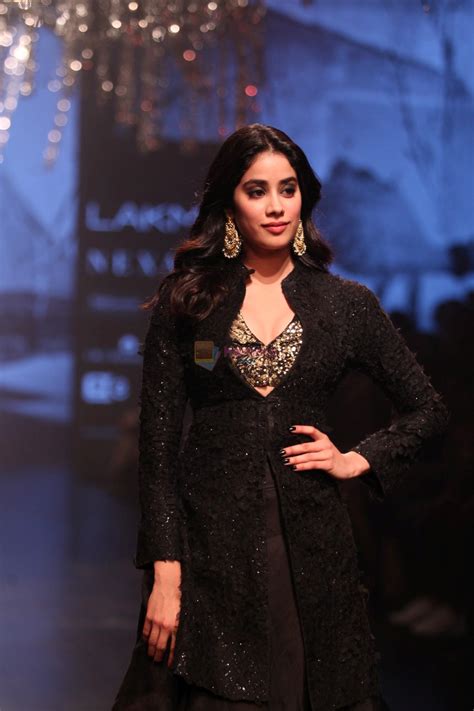 Janhvi Kapoor Walk The Ramp For Raghavendra Rathore At Lakme Fashion