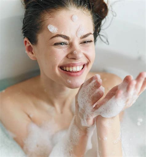 8 Ways To Enjoy Bath Time 100 Pure