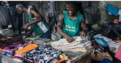 The Revival Ghana la décharge de la fast fashion