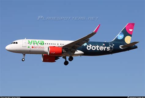 XA VIU Viva Aerobus Airbus A320 271N Photo By Gerhard Walla ID