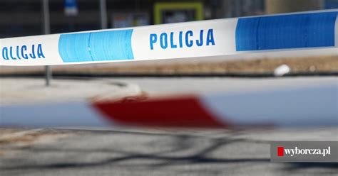 Rodzinna tragedia w miejscowości Herby Nie żyje kobieta i dwójka jej