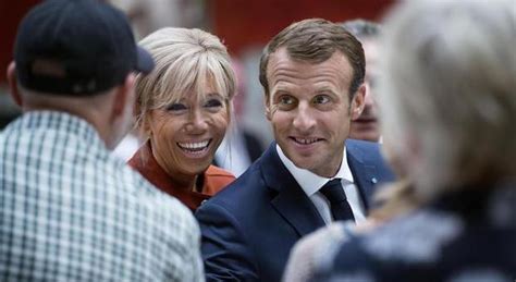 Macron gay Sulle presunte voci Brigitte promette che si vendicherà