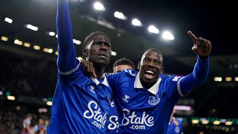 Everton Braced For Late Offers For Arsenal Newcastle And Chelsea