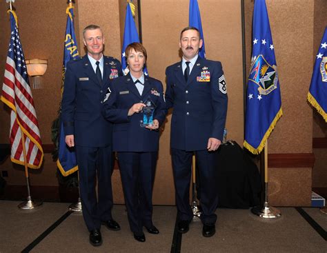 Oregon Air National Guard Awards Banquet > 142nd Wing > Article Display