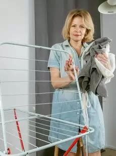 20220118 AllOver30 Diana V Mature Housework Lingerie 123 Photos ZzUp