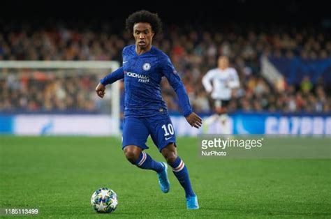 Da Silva Willian Photos And Premium High Res Pictures Getty Images