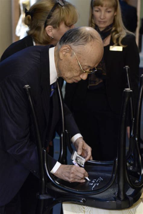 Satoshi Ōmura – Photo gallery - NobelPrize.org