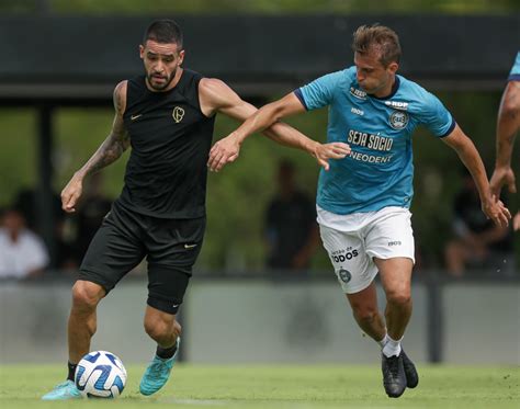 Corinthians Dever Contar Renato Augusto Na Estreia Da Libertadores