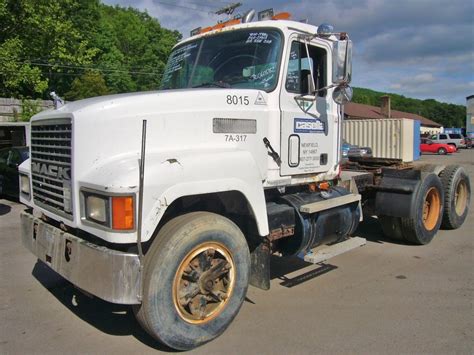 Mack Ch Tandem Axle Day Cab Tractor For Sale By Arthur Trovei