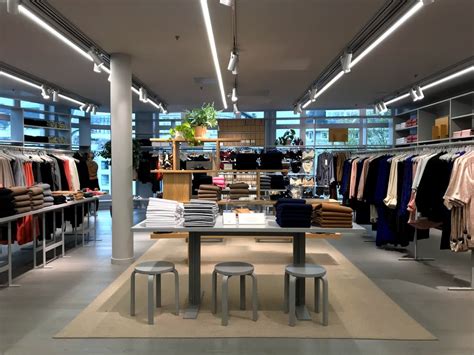 2BeInStore. First online video shopping in the world