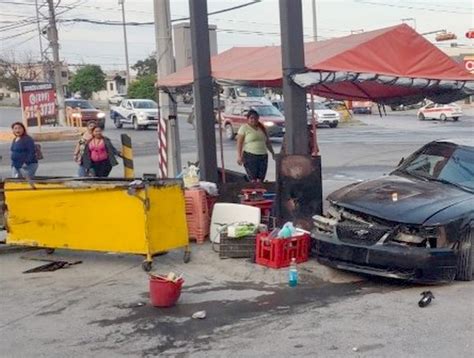 Accidente vial deja cuantiosos daños materiales MANIFIESTO TAMAULIPAS