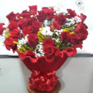 Buqu Um Agrado Floricultura Tropical Uberaba Mg