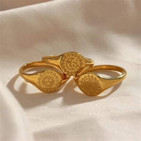 Luna Sun Moon And The Stars Signet Ring