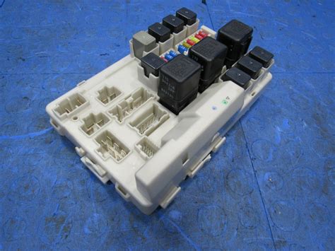 Nissan Z Infiniti G Ipdm Bcm Body Module Fuse Box B