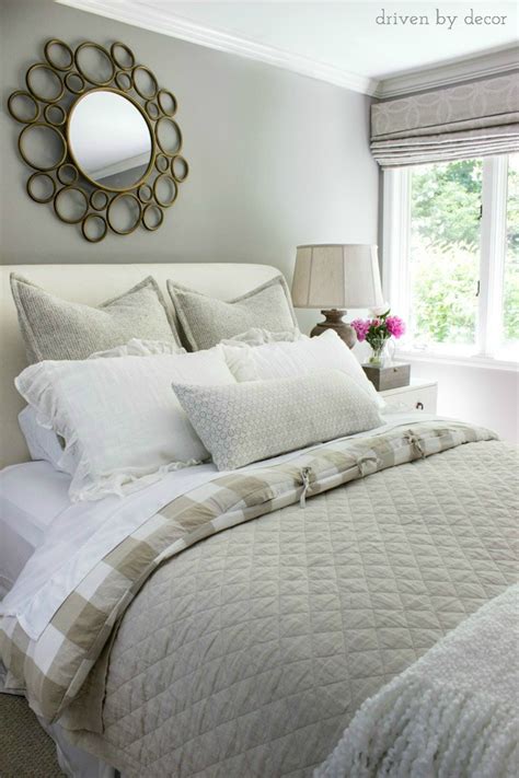 8 Simple Steps to Making the Perfect Bed | Driven by Decor