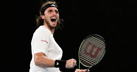 Report: Tsitsipas stands up to slip past Sinner | AO