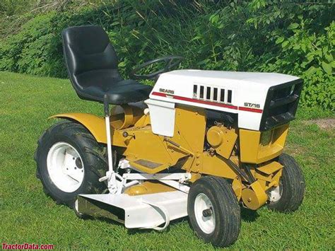 Sears St16 Garden Tractor at Craftsman Tractor